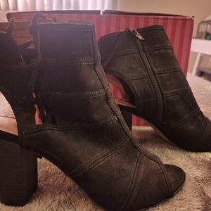 Heeled Boots